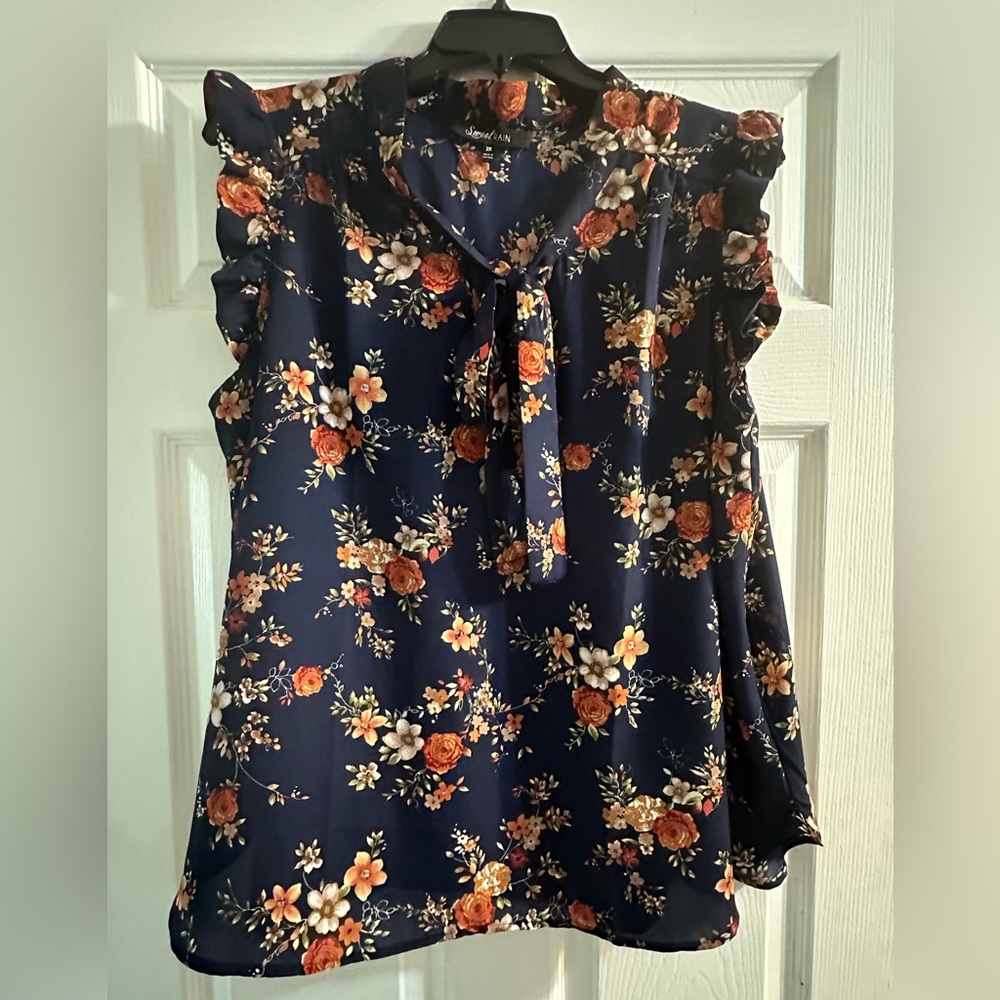 Sweet Rain Sleeveless Floral Top